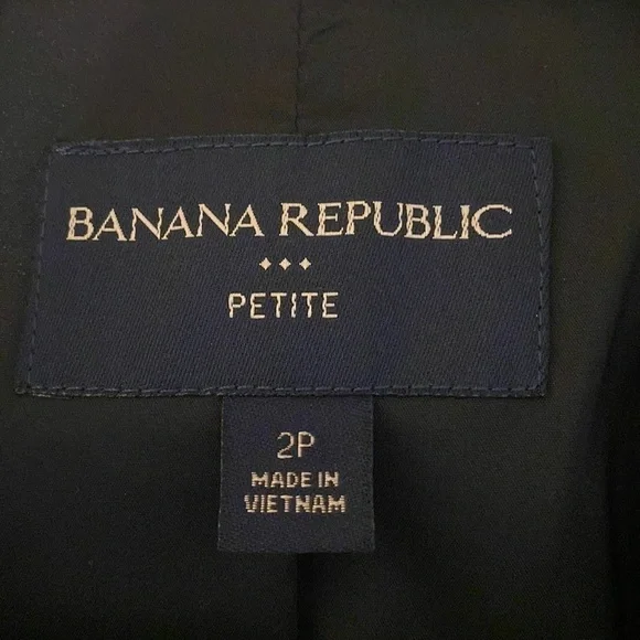 Banana Republic Black Notched Single Button Blazer Size 2P - Picture 7 of 11